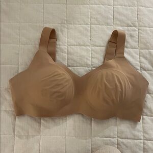 Knix Smooth Beige Bra